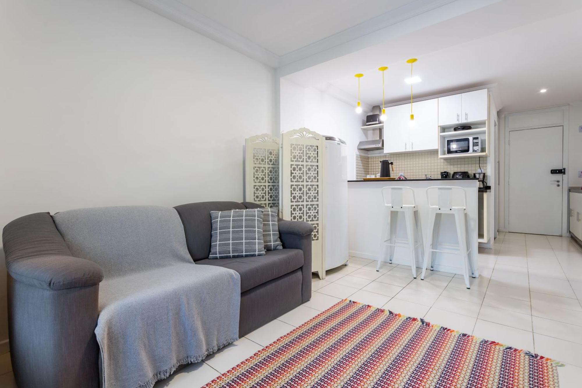 Apartment Camboinhas Com Piscina, Ar Condicionado E Garagem!