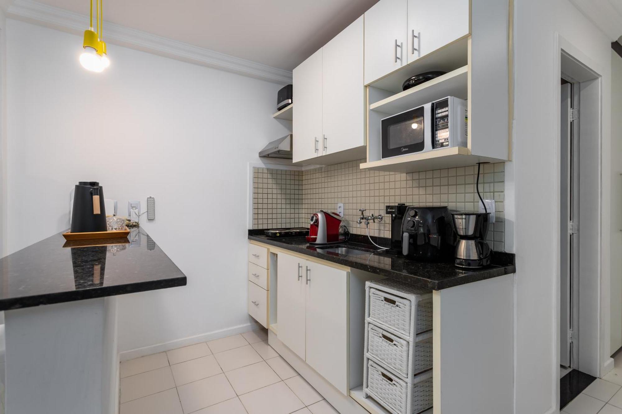 Apartment Camboinhas Com Piscina, Ar Condicionado E Garagem! *